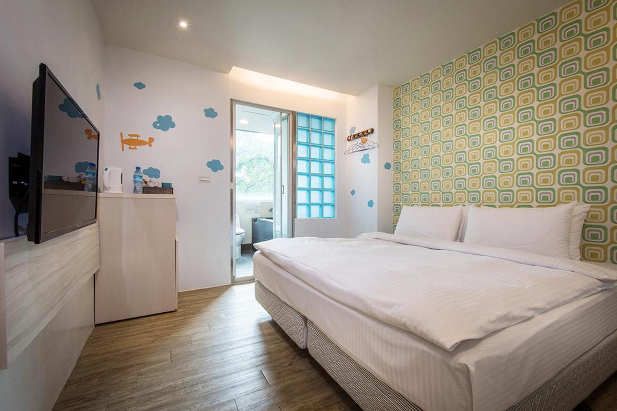 J-Hotel Jiaoxi Eksteriør billede